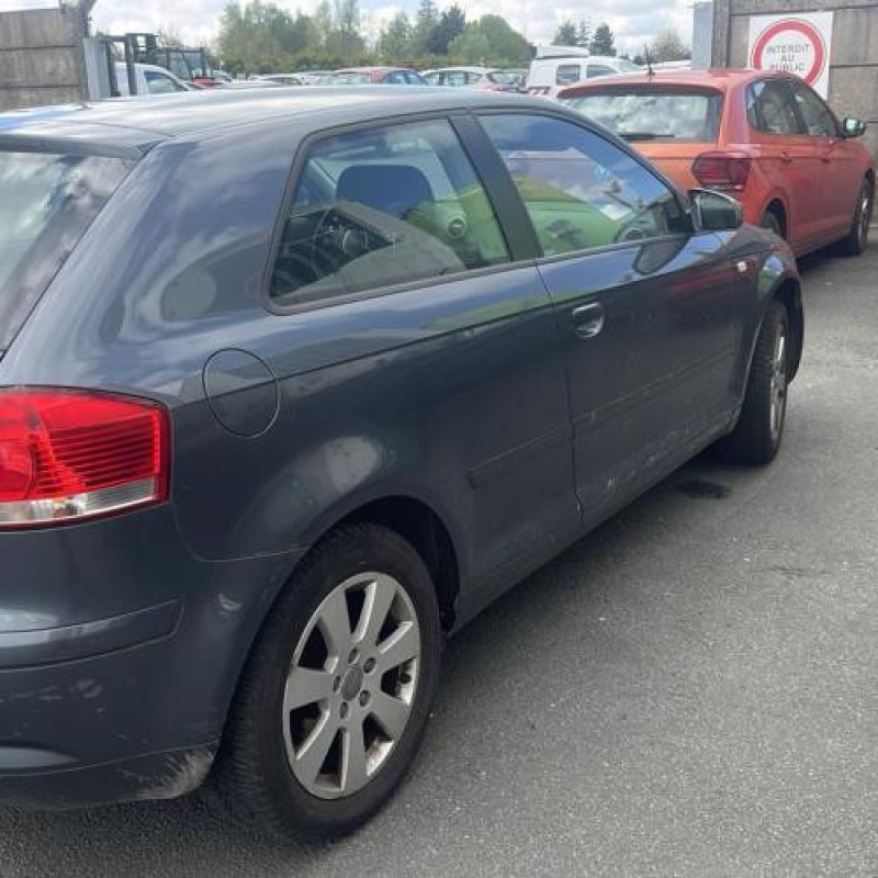 Moteur AUDI A3 2 Photo n°8