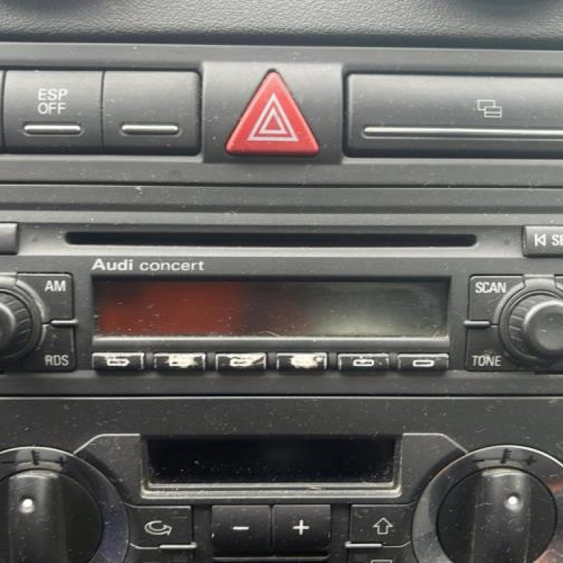 Moteur AUDI A3 2 Photo n°13