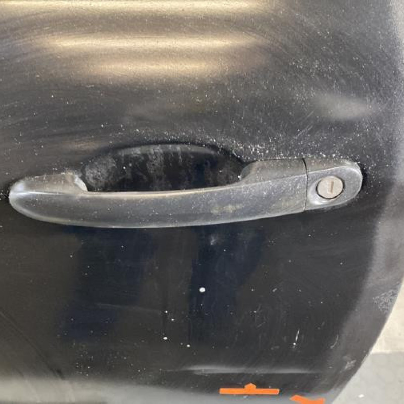 Porte avant gauche FORD KA 2 Photo n°10