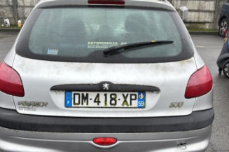 Pare choc avant PEUGEOT 206