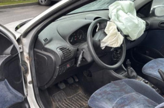 Pare choc avant PEUGEOT 206