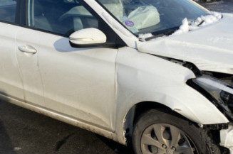 HYUNDAI I 20 2 PHASE 1 1.2i - 16V