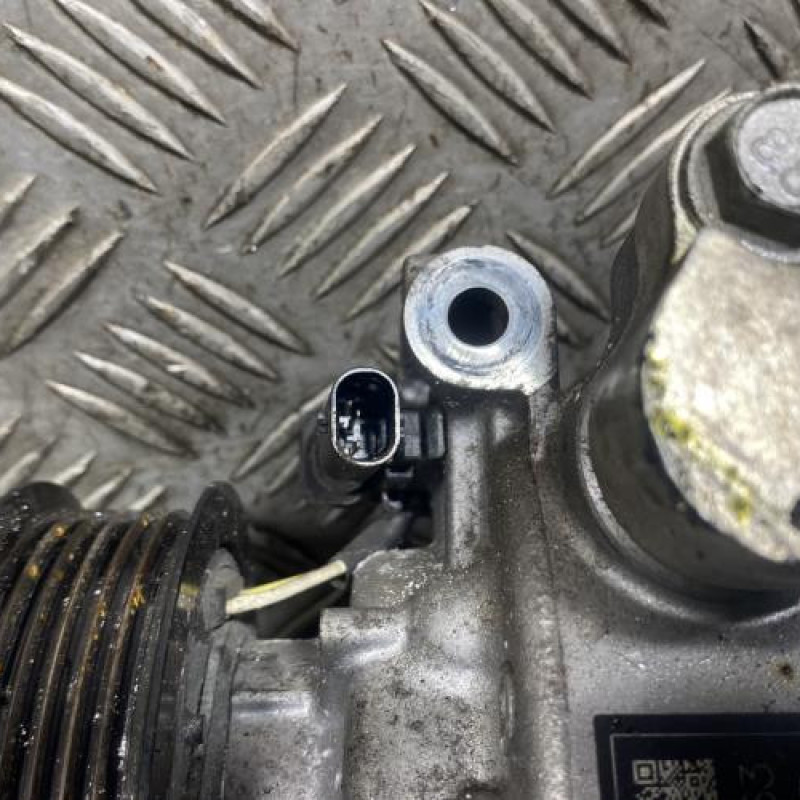 Compresseur clim OPEL ASTRA K Photo n°5