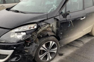 Feu arriere secondaire gauche (feux) RENAULT SCENIC 3