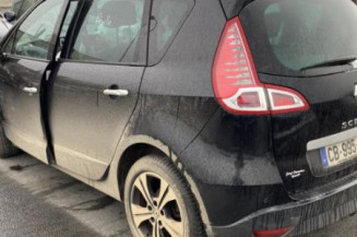 Feu arriere secondaire gauche (feux) RENAULT SCENIC 3