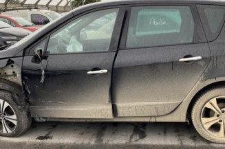 Feu arriere secondaire gauche (feux) RENAULT SCENIC 3