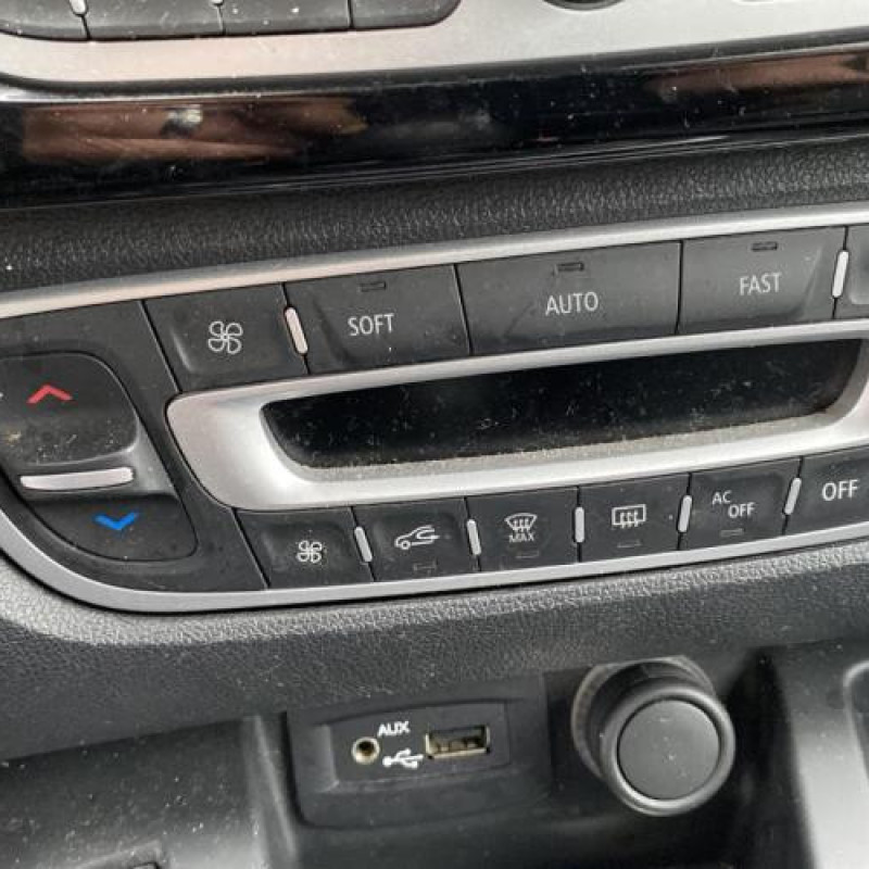 Feu arriere secondaire gauche (feux) RENAULT SCENIC 3 Photo n°20