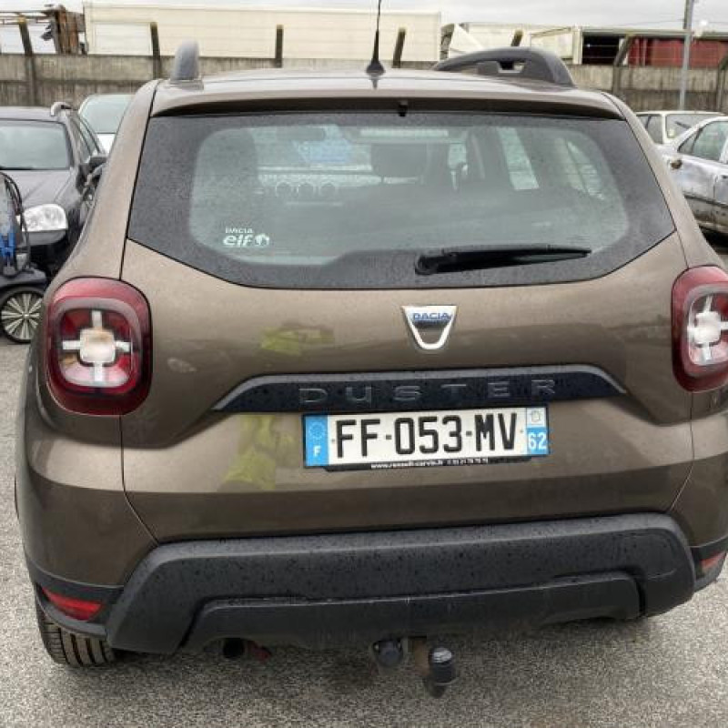 Bouton de warning DACIA DUSTER 2 Photo n°9