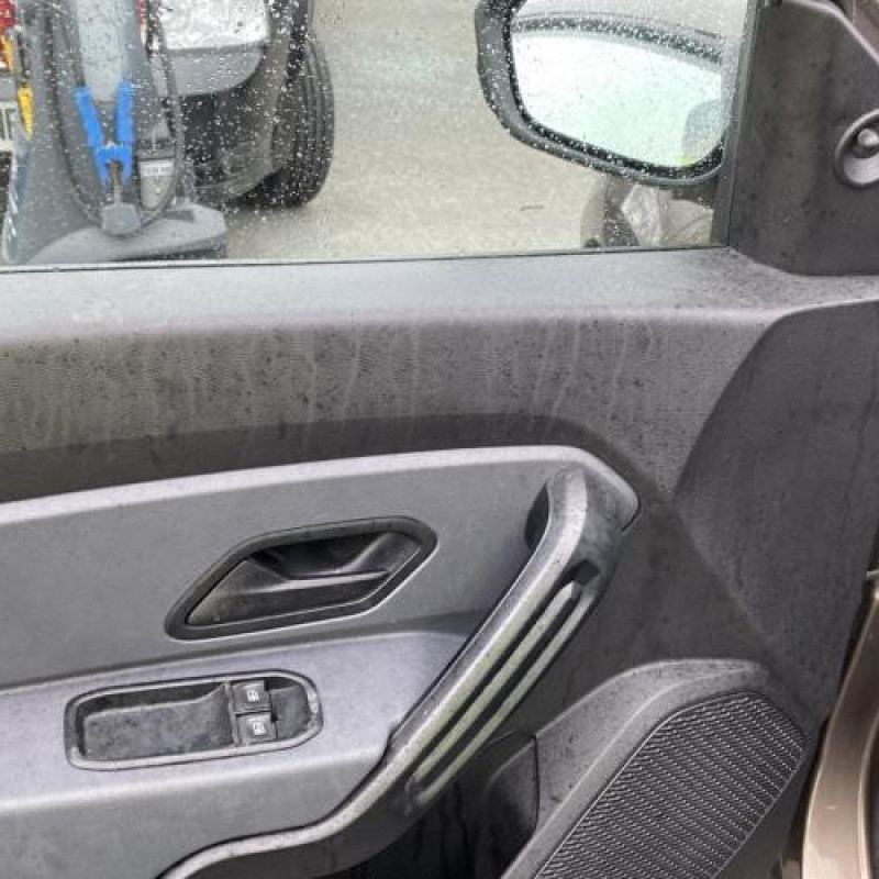 Bouton de warning DACIA DUSTER 2 Photo n°13