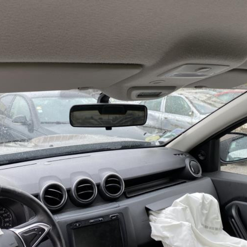 Bouton de warning DACIA DUSTER 2 Photo n°18