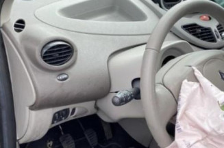 Poignee interieur avant gauche RENAULT TWINGO 2