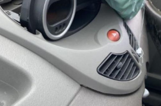 Poignee interieur avant gauche RENAULT TWINGO 2