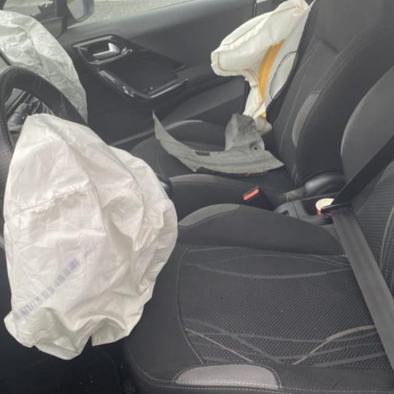 Ceinture arriere droit PEUGEOT 208 1 Photo n°10