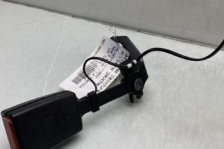Attache ceinture arriere gauche PEUGEOT 3008 2