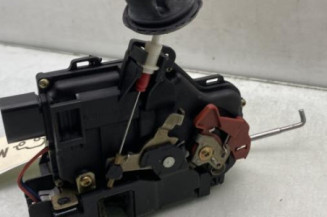 Serrure avant droit AUDI A2