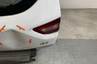 Malle/Hayon arriere RENAULT CLIO 4