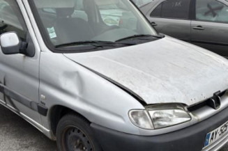 Calandre PEUGEOT PARTNER 1