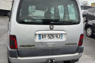 Calandre PEUGEOT PARTNER 1