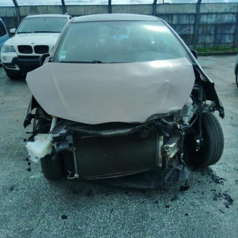 Serrure avant droit TOYOTA YARIS 3 Photo n°6