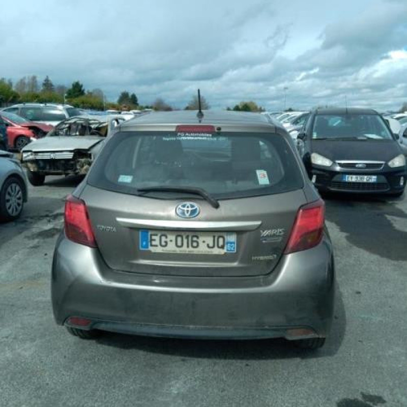 Serrure avant droit TOYOTA YARIS 3 Photo n°9