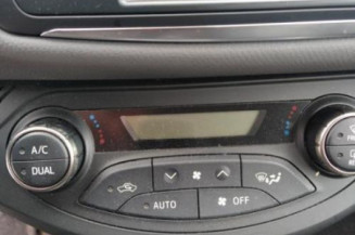 Serrure avant droit TOYOTA YARIS 3