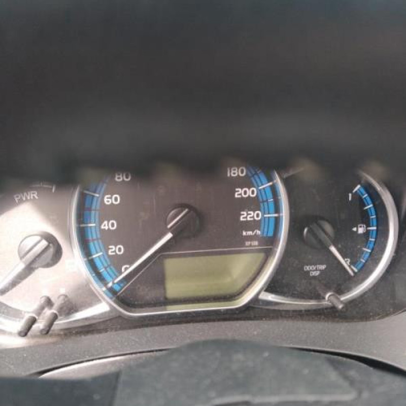 Serrure avant droit TOYOTA YARIS 3 Photo n°15