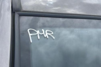 Serrure avant droit TOYOTA YARIS 3