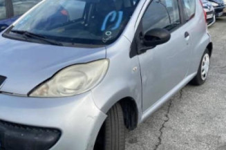 Serrure avant gauche PEUGEOT 107