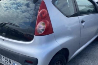 Serrure avant gauche PEUGEOT 107
