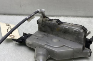 Serrure avant droit PEUGEOT 3008 2