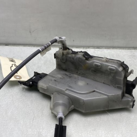 Serrure avant droit PEUGEOT 3008 2