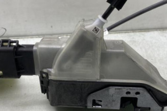 Serrure avant droit PEUGEOT 3008 2