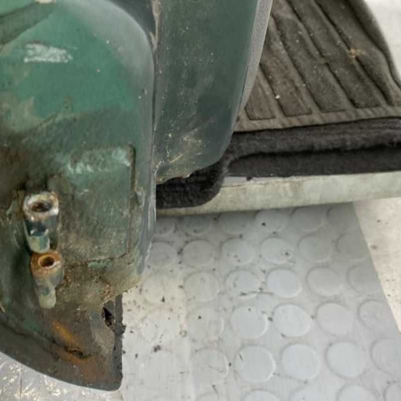 Porte avant droit RENAULT CLIO 1 Photo n°4
