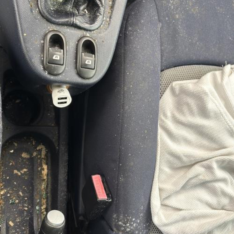 Retroviseur interieur PEUGEOT 1007 Photo n°17