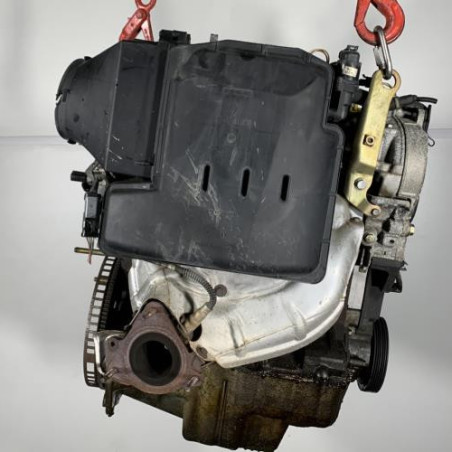 Moteur RENAULT CLIO 2 Photo n°1