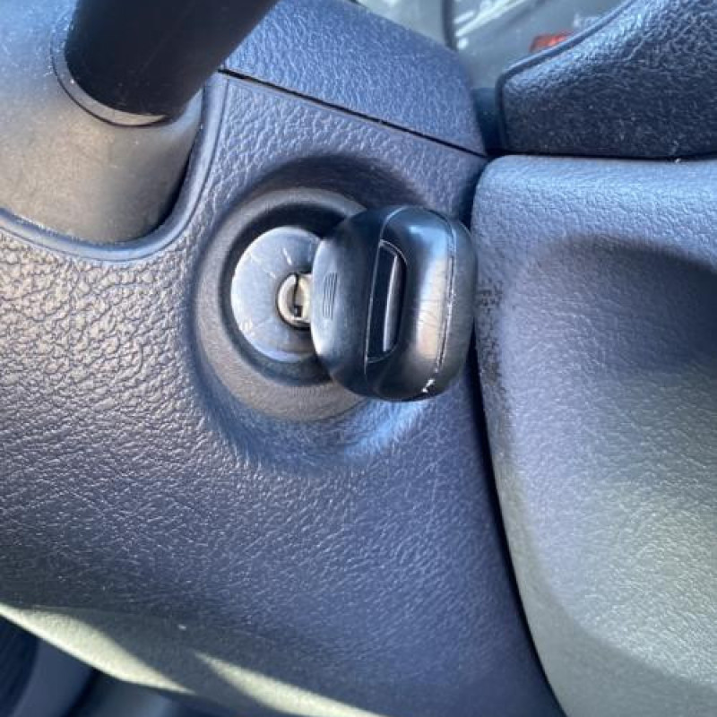 Moteur RENAULT CLIO 2 Photo n°14