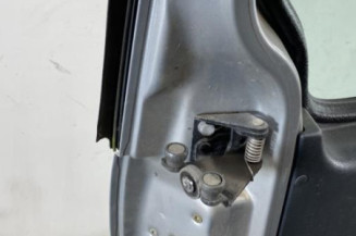 Porte laterale gauche PEUGEOT PARTNER 1