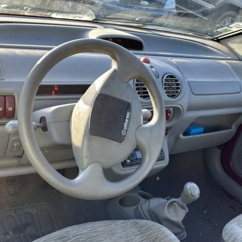 Capot RENAULT TWINGO 1 Photo n°12