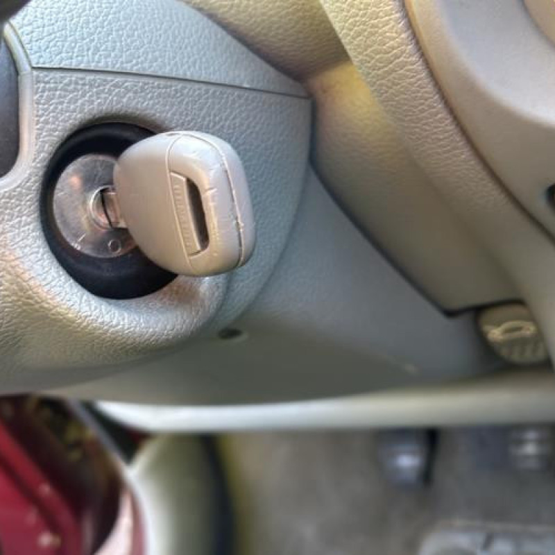 Capot RENAULT TWINGO 1 Photo n°18