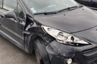 Pompe à carburant PEUGEOT 207