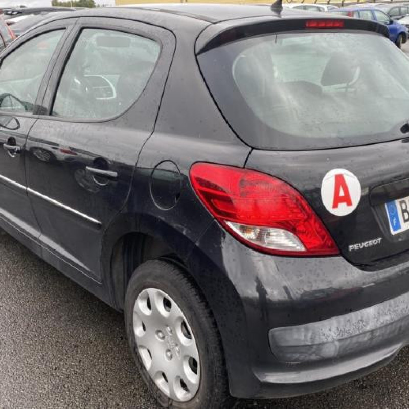 Pompe à carburant PEUGEOT 207 Photo n°4