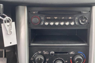 Pompe à carburant PEUGEOT 207