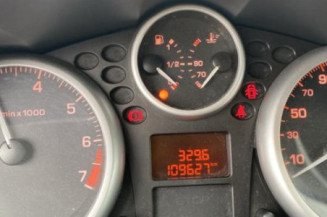 Pompe à carburant PEUGEOT 207