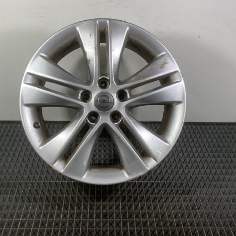 Jante OPEL ASTRA J Photo n°1