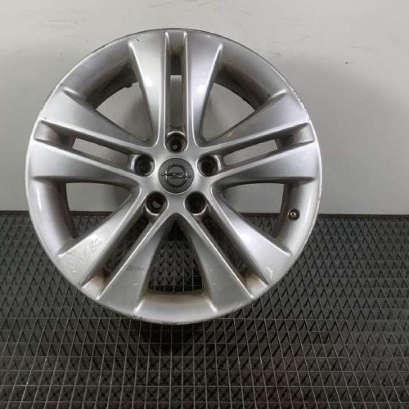 Jante OPEL ASTRA J Photo n°1