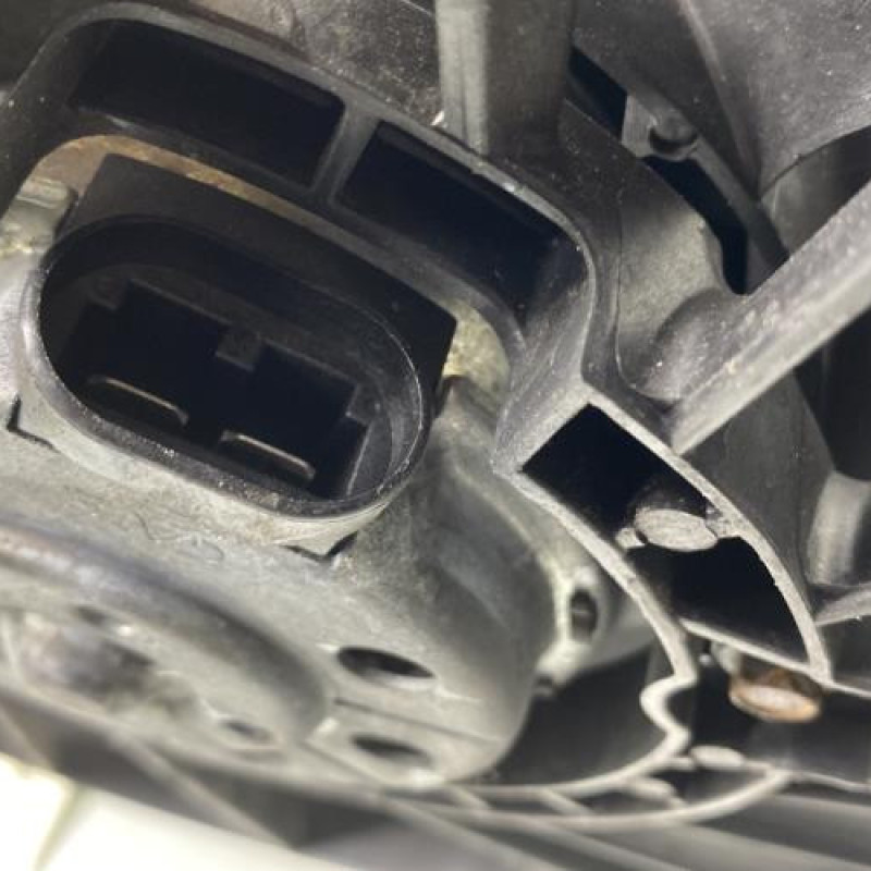 Moto ventilateur radiateur RENAULT KANGOO 2 Photo n°4