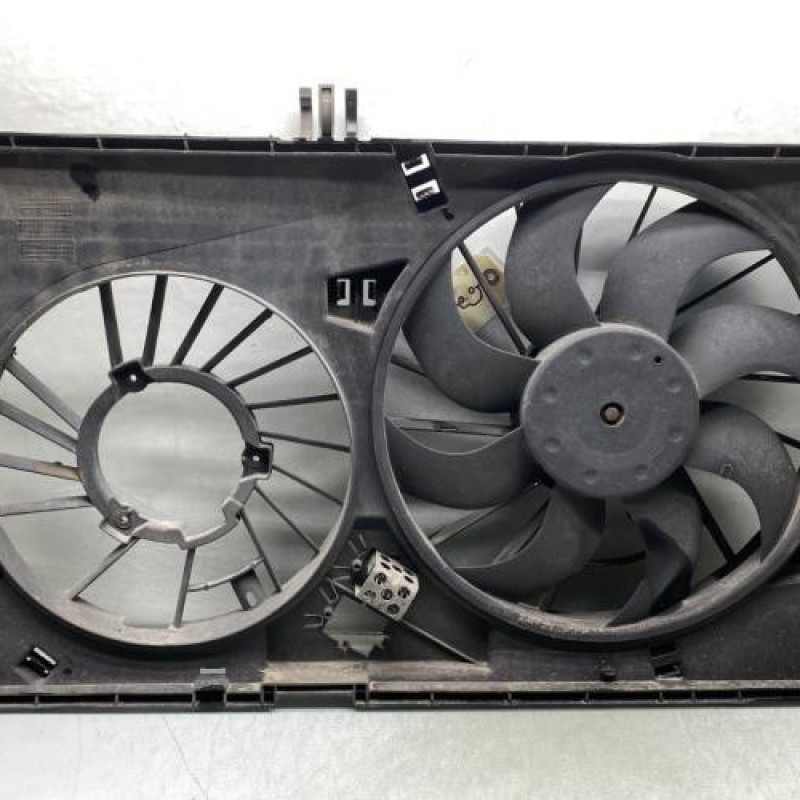 Moto ventilateur radiateur RENAULT MASTER 3 Photo n°1