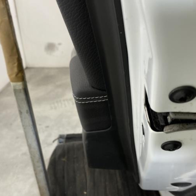 Porte arriere droit OPEL ASTRA J Photo n°3