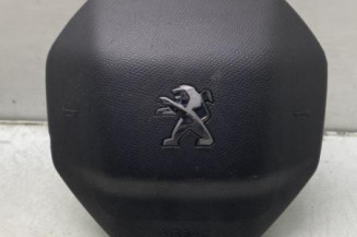Air bag conducteur PEUGEOT 3008 2 Photo n°1