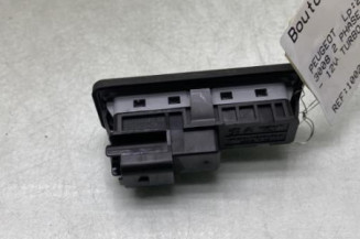 Bouton de coffre PEUGEOT 3008 2